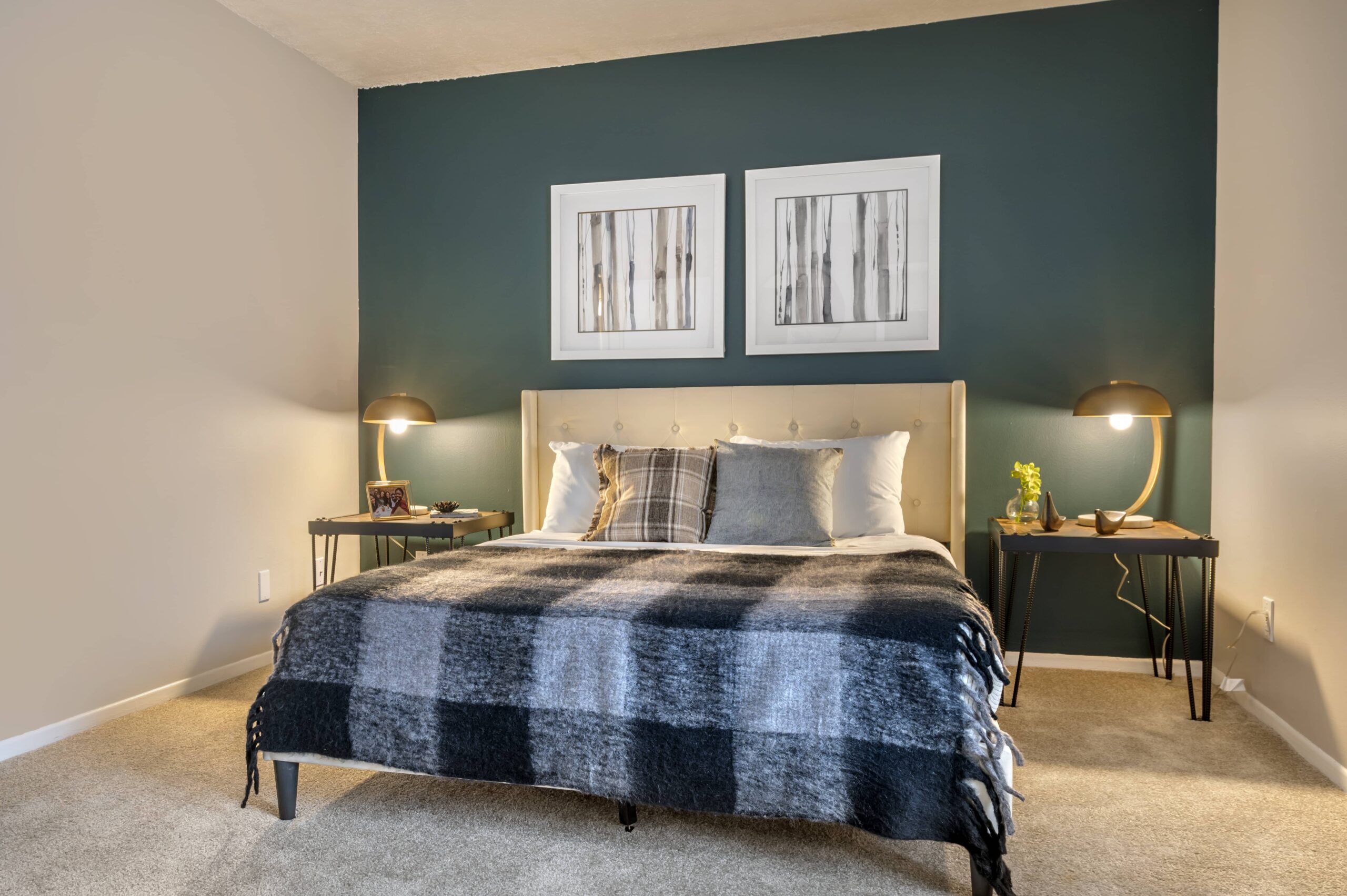 Image of designed model apartment bedroom assembled by Model55